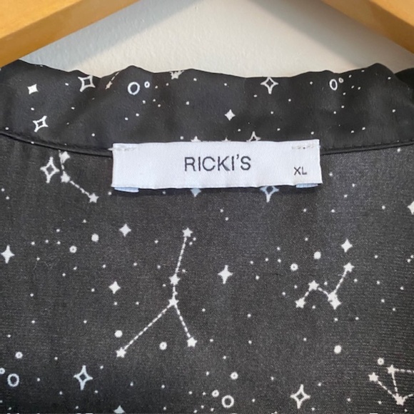 RICKY'S Celestial Black Constellation Pajama Set with White Accents Size XL - Picture 2 of 6